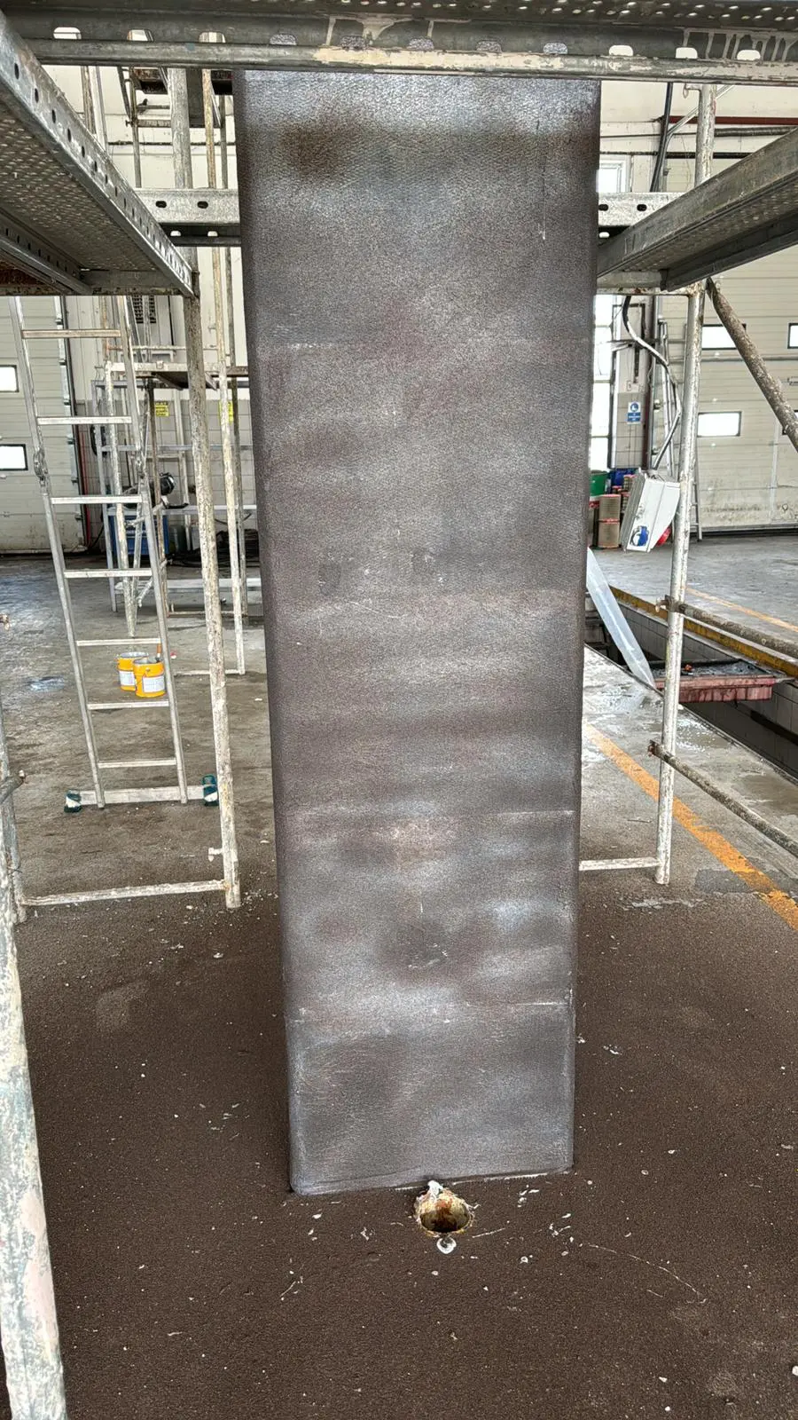 Yüzey hazırlığı yapılmış beton eleman
